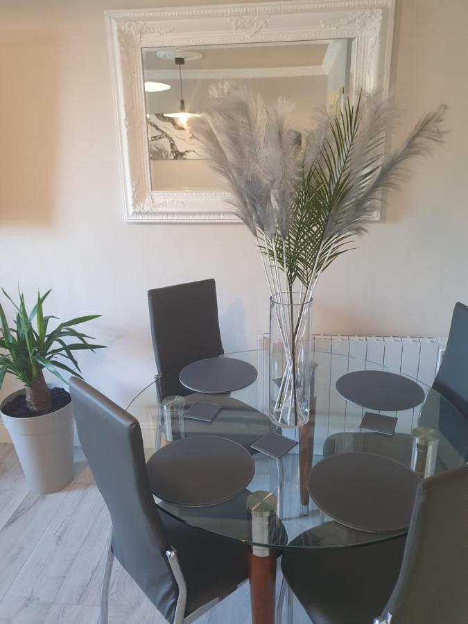 River View Apartment Suite Cork Extérieur photo