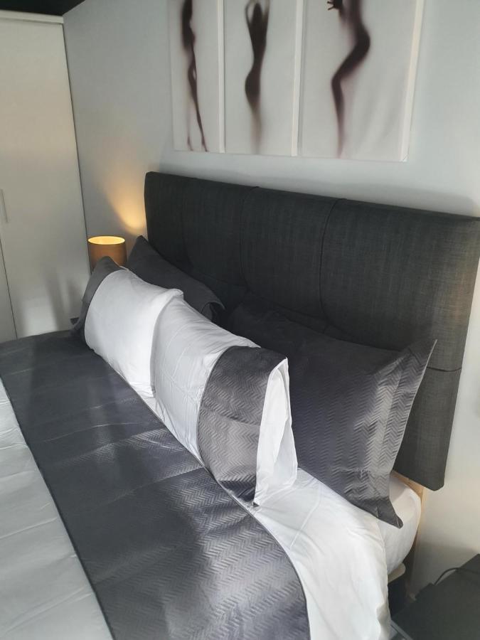 River View Apartment Suite Cork Extérieur photo